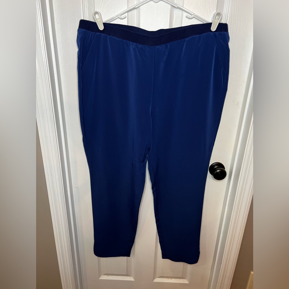 Jaclyn Smith dress slacks size XXL. 100% polyester